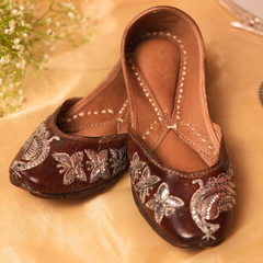 Mayuri Brown - Mukaish Work Peacock Motif Jutti