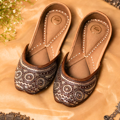 Noor Rosette Mukaish Work Jutti