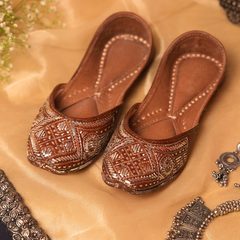 Idah Silver Mukaish Jutti (Brown)