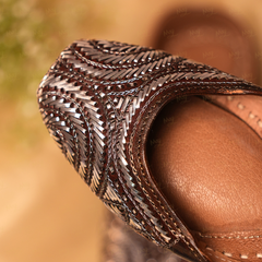 Mukaish Kali Silver Jutti (Dark Brown)