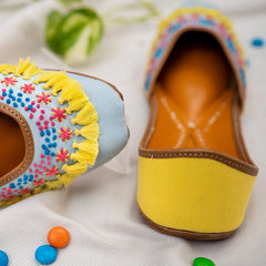 Lemon Sky - Yellow Jutti