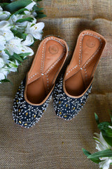 Ethereal Diva Black & Silver Work Jutti