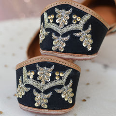 Adah - Zari Work Jutti