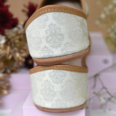 Gleaming White Cream Brocade Work Mojari