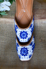 Turi Azulejo Blue & White Embroidered Jutti
