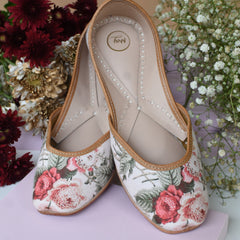 Pankhudi Cream & Blush Red Floral Printed  Leather Jutti