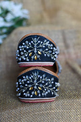 Ethereal Diva Black & Silver Work Jutti