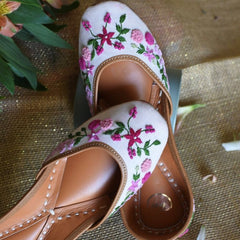 Lil' Razberry Pastel Pink Floral Jutti