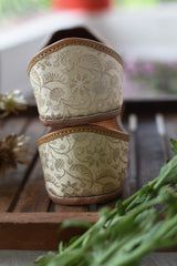 Masakali Gold and Cream Brocade Work Jutti