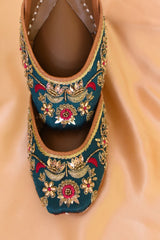 Begum Royale Emerald Green, Gold & Pink Jutti