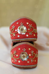 Red Blossom Crimson & Gold Jutti