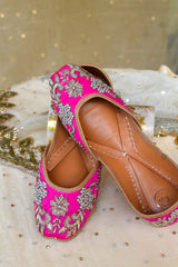 Gulroz - Hot Pink Jutti