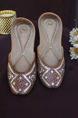 Idah Brown & Silver Mukaish Work Jutti
