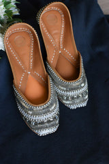 Colour Me Silver Embellished Silver Jutti