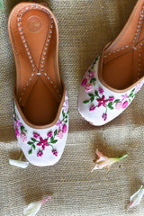 Lil' Razberry Pastel Pink Floral Jutti