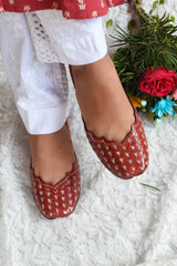 Roya Maroon Leather Jutti