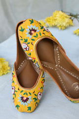 Dawn To Dusk Yellow Multicolour Jutti