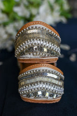 Colour Me Silver Embellished Silver Jutti